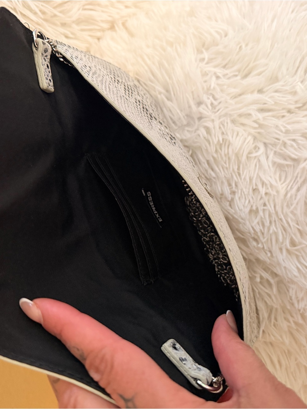 Silver Snake-Pattern Envelope Clutch - Picture 2 of 3